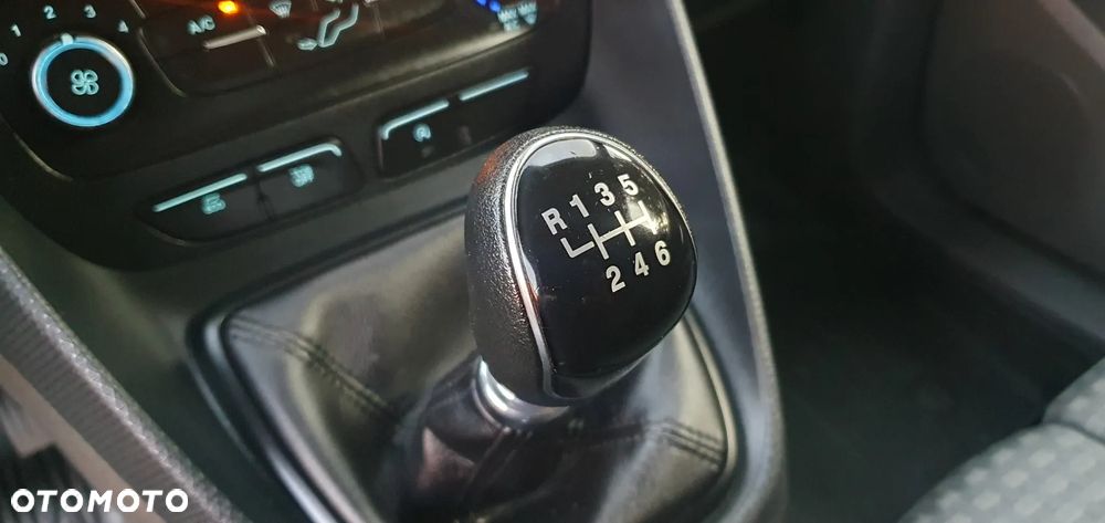 Ford Transit connect - 22