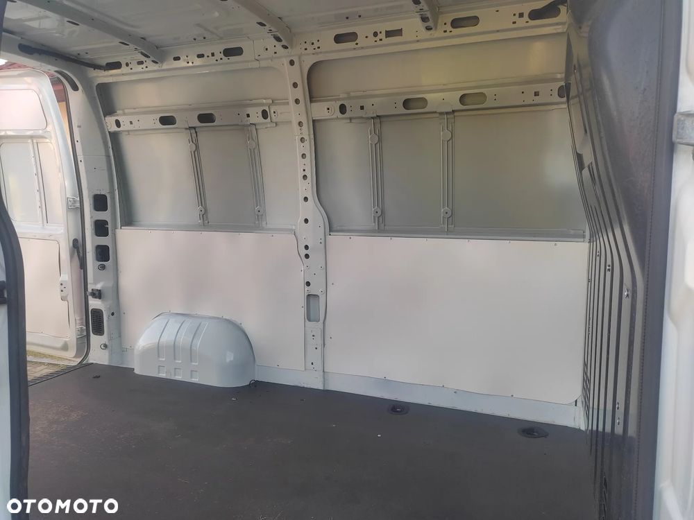 Renault Master - 16