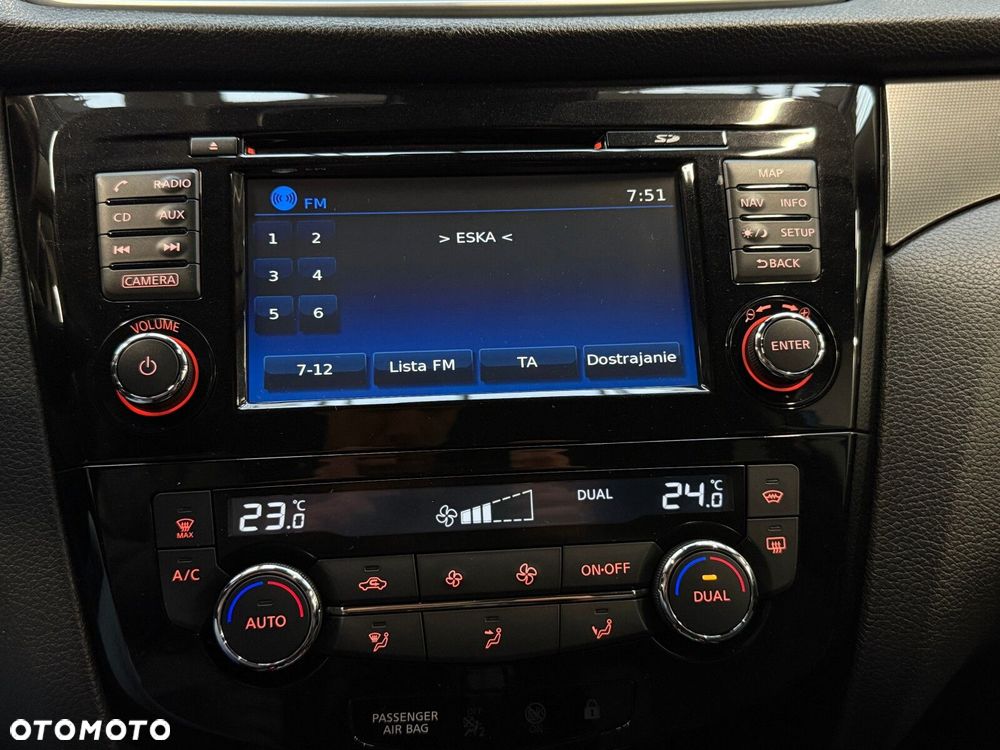 Nissan Qashqai 1.2 DIG-T Acenta Xtronic - 31