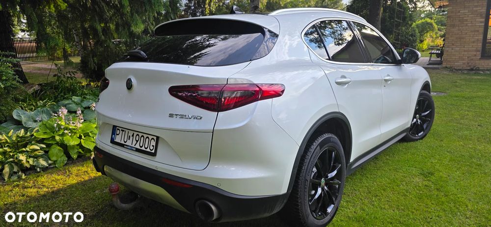 Alfa Romeo Stelvio 2.0 Turbo 16V AT8-Q4 Super - 6