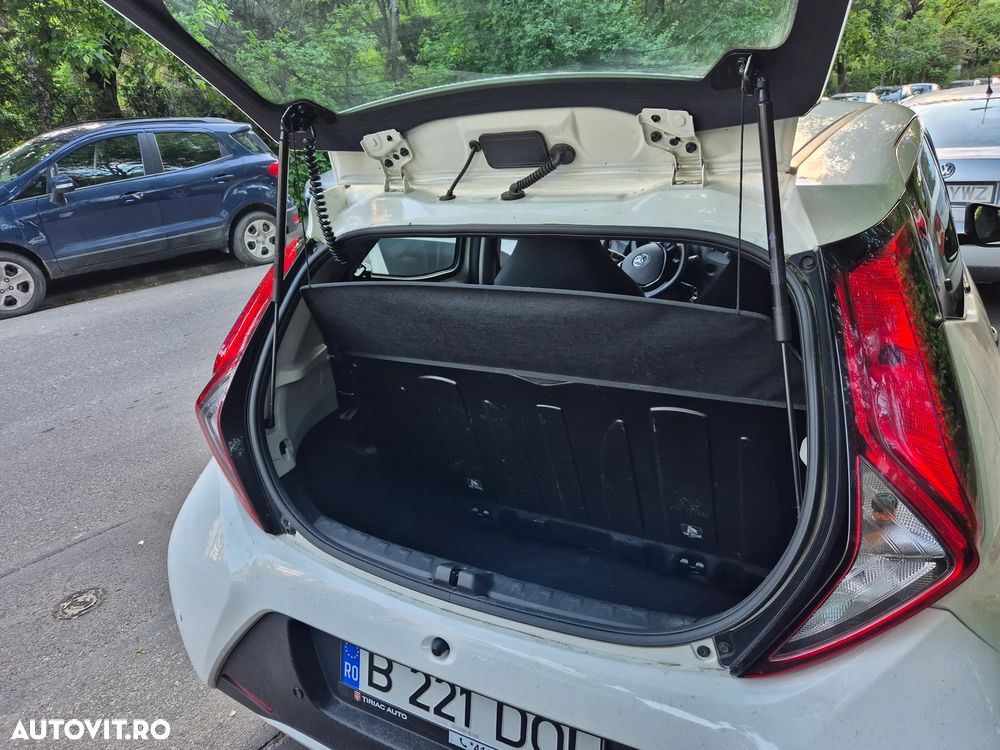 Toyota Aygo 1.0 VVY-I 5 usi X - 12