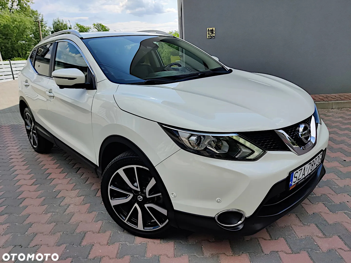 Nissan Qashqai 1.6 DIG-T Tekna+ - 19