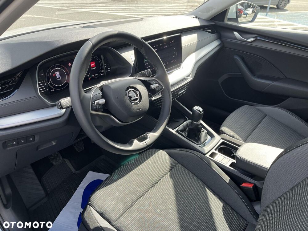 Skoda Octavia 2.0 TDI Selection - 9