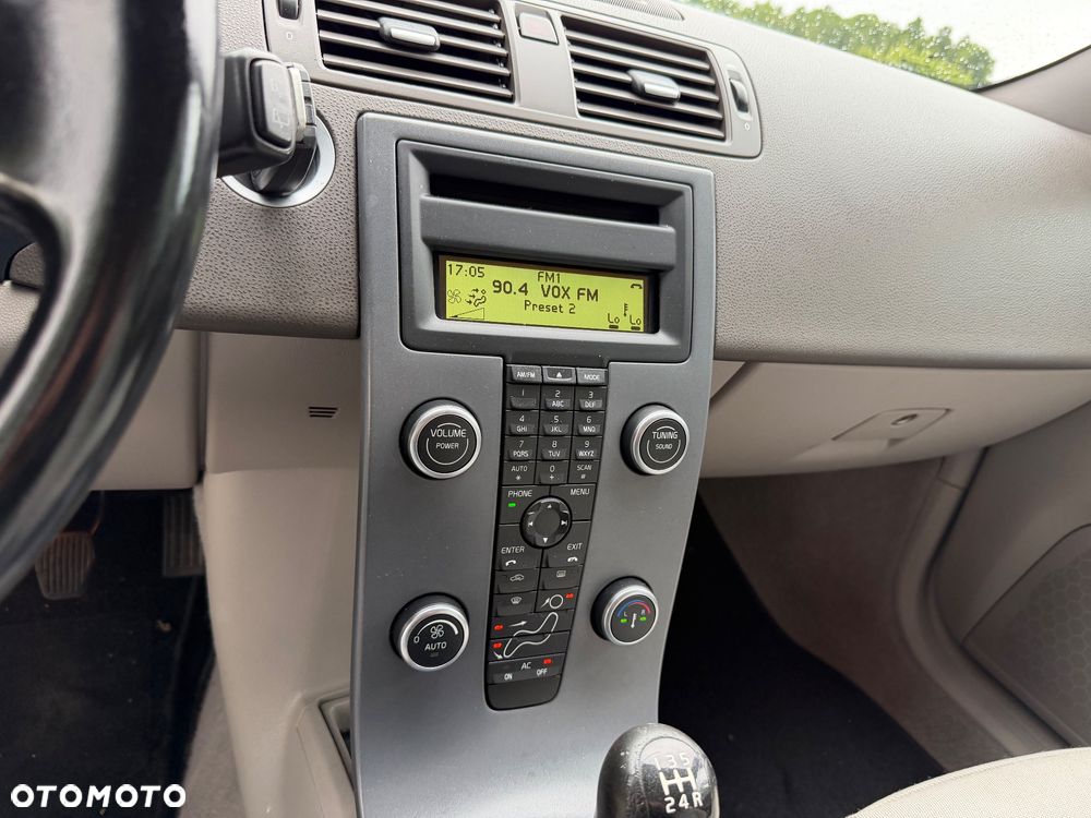 Volvo V50 1.6D - 27