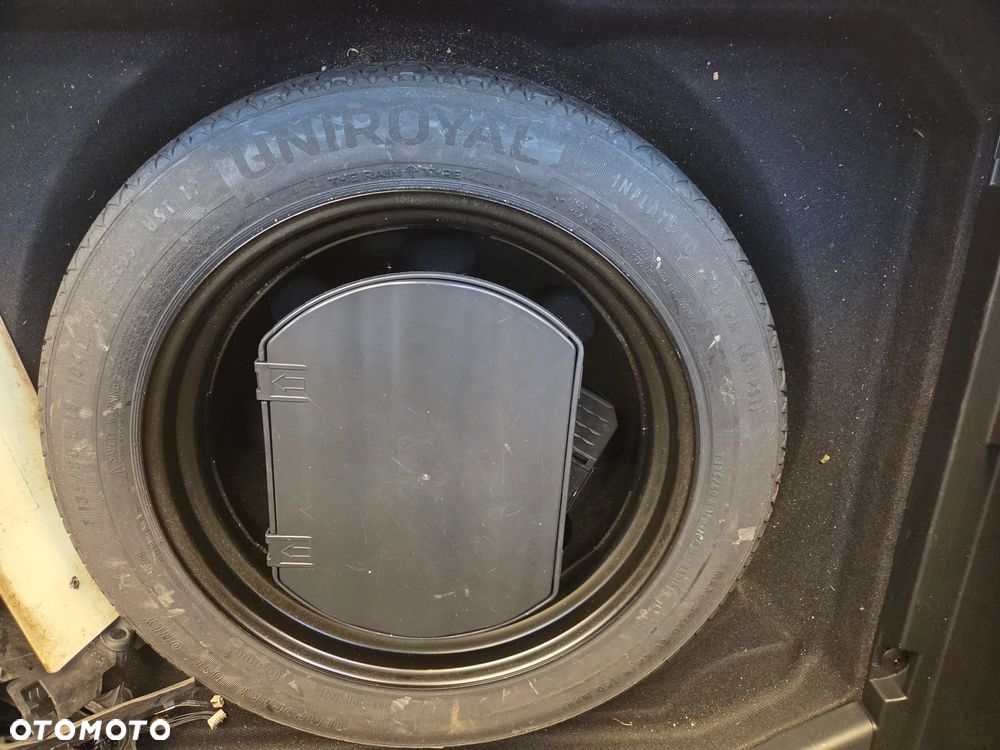 Peugeot 3008 BlueHDi 130 Stop & Start EAT8 Allure Business-Paket - 18