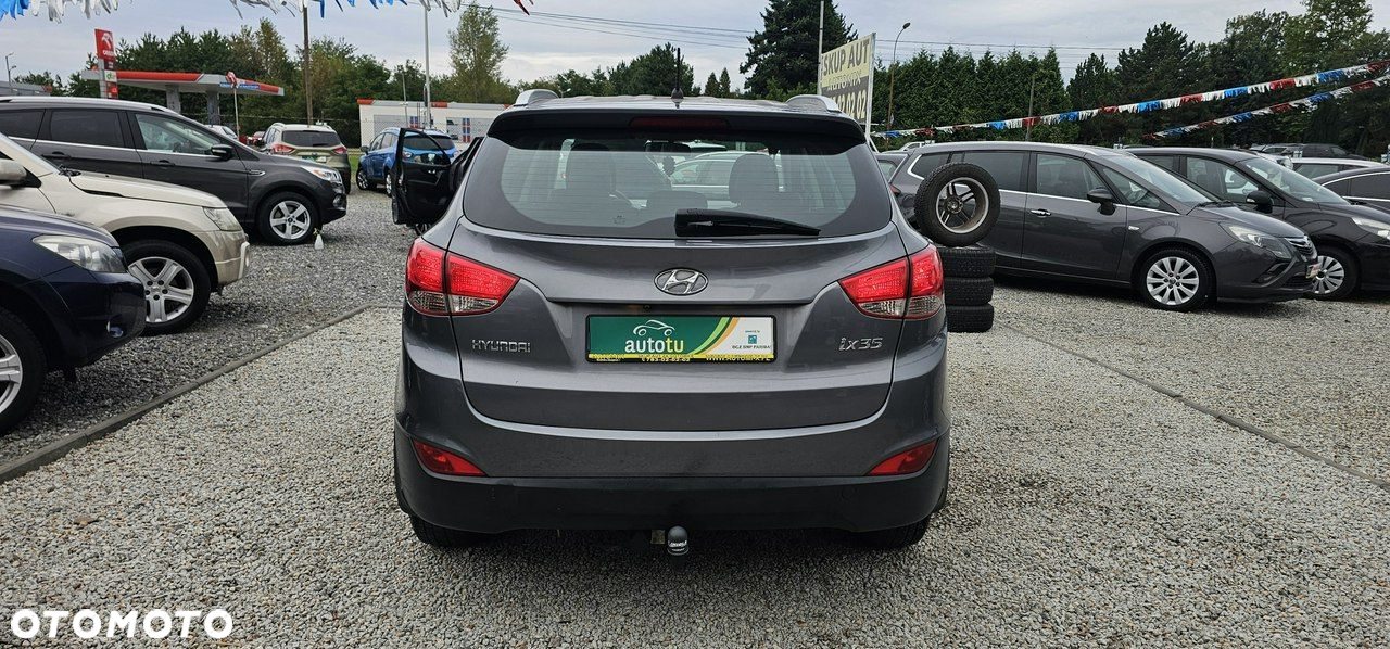 Hyundai ix35 - 13