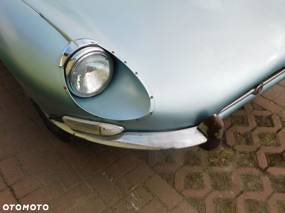Jaguar E-Type - 4