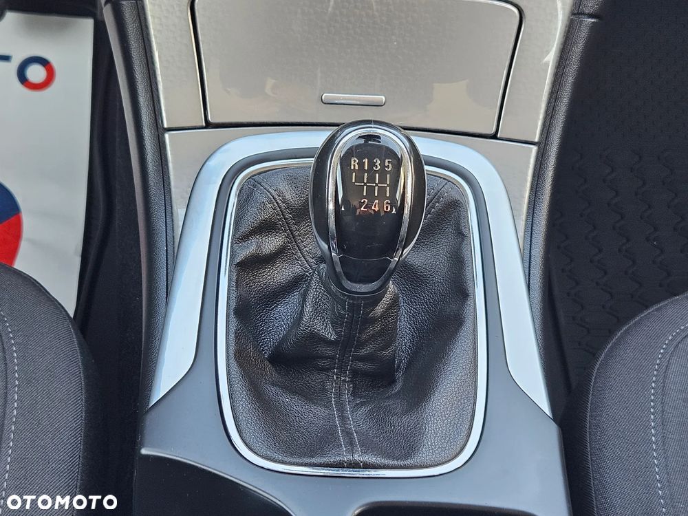 Opel Insignia 2.0 CDTI Edition - 30