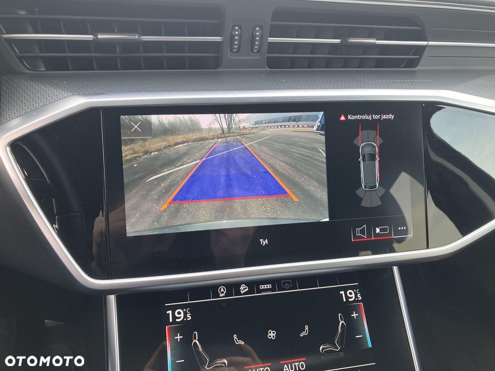 Audi A6 Allroad - 25