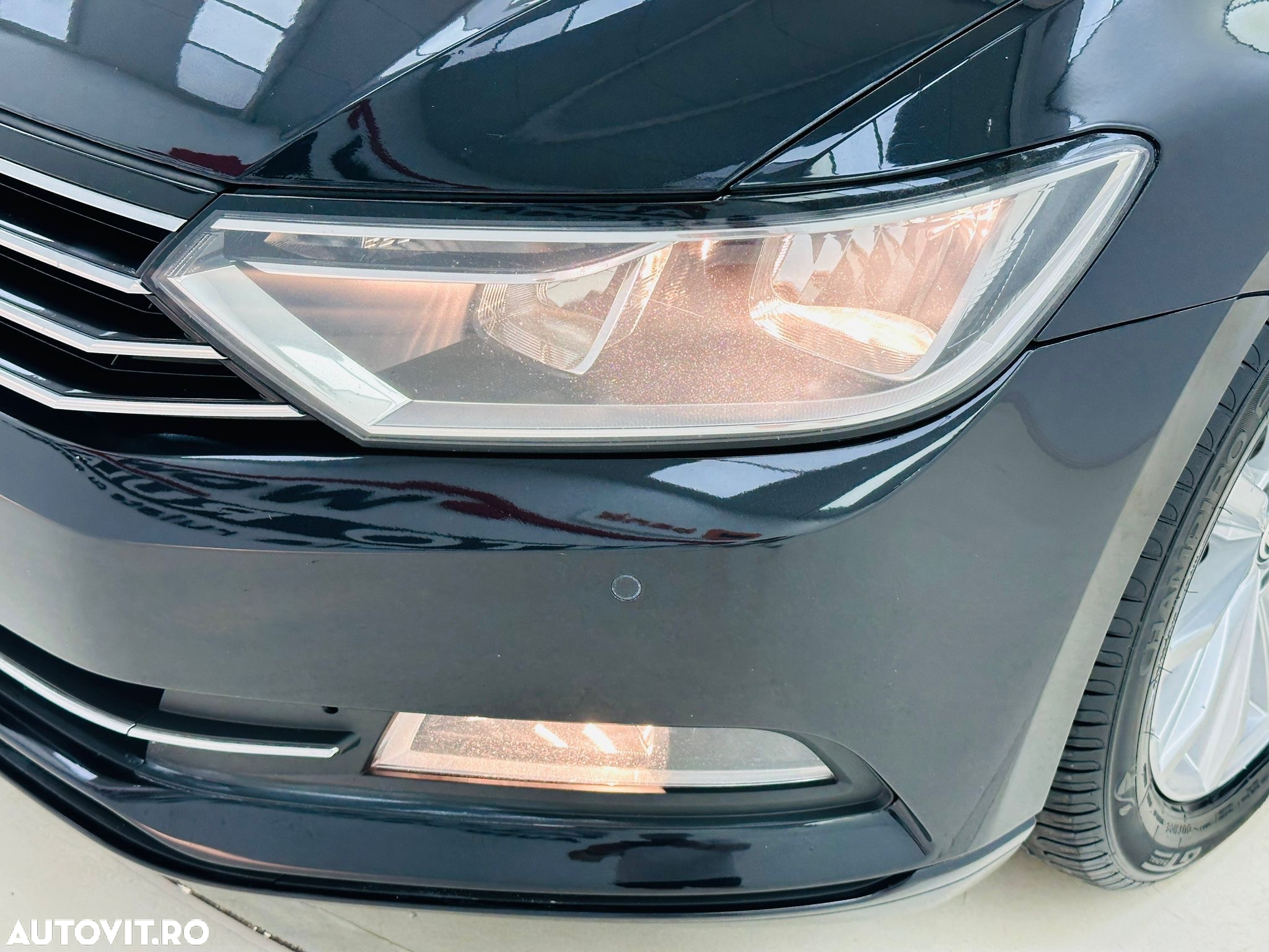 Volkswagen Passat - 12
