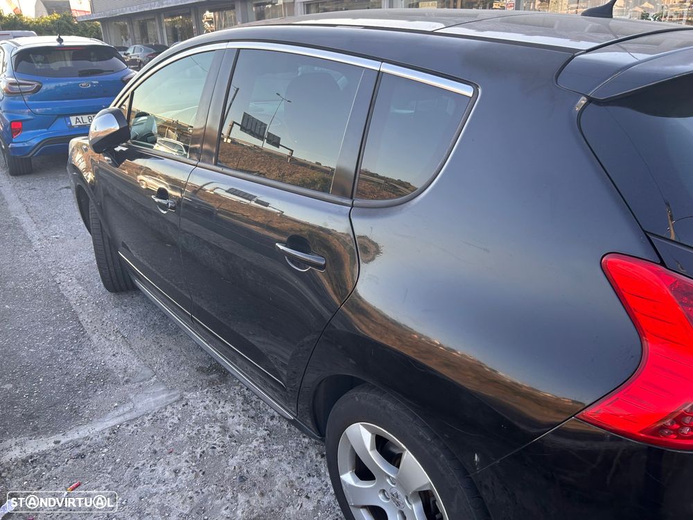 Peugeot 3008 2.0 HDi Hybrid4 99g J18 - 5