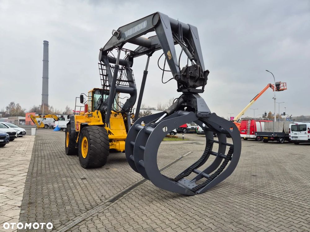 Volvo L 180E 4X4 / HEAVY DUTY / ŁADOWARKA KOŁOWA / CHWYTAK DO BALI I DREWNA / WIELE ZASTOSOWAŃ / OD PIERWSZEGO WŁAŚCICIELA / DOBRY STAN / MOŻLIWOŚĆ TRANSPORTU - 8