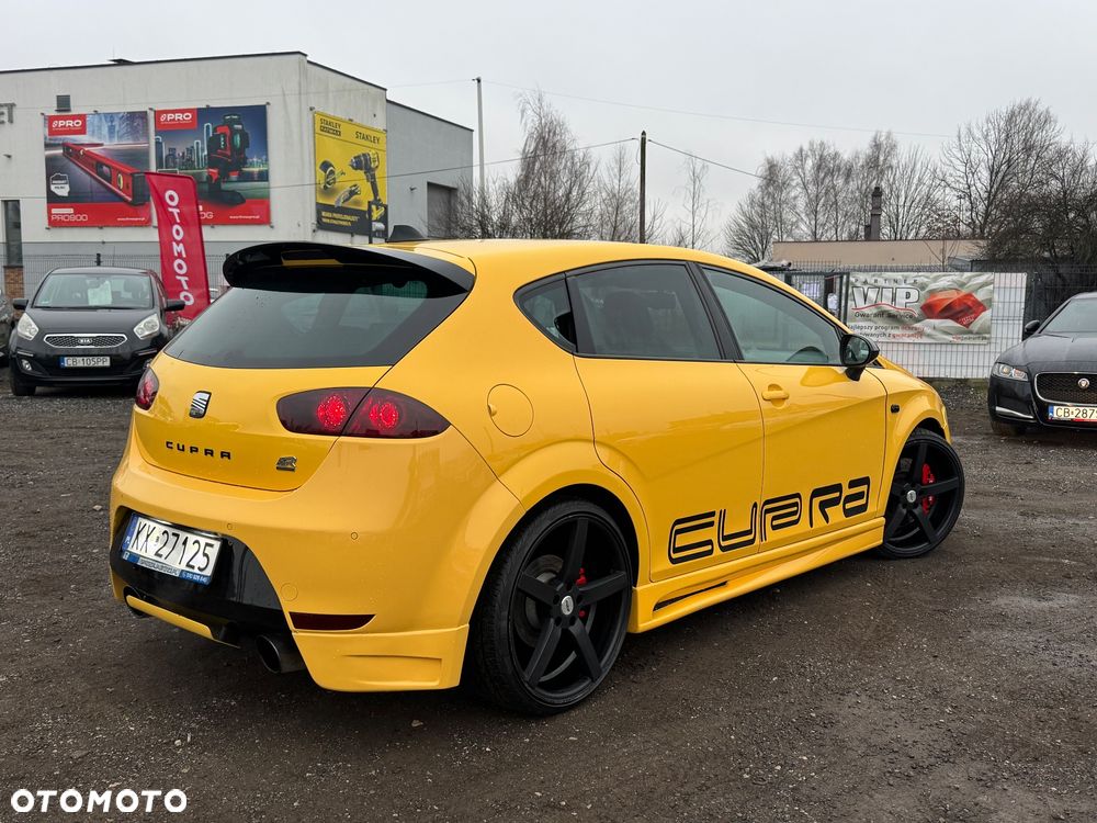 Seat Leon 2.0 T FSI Cupra R - 2