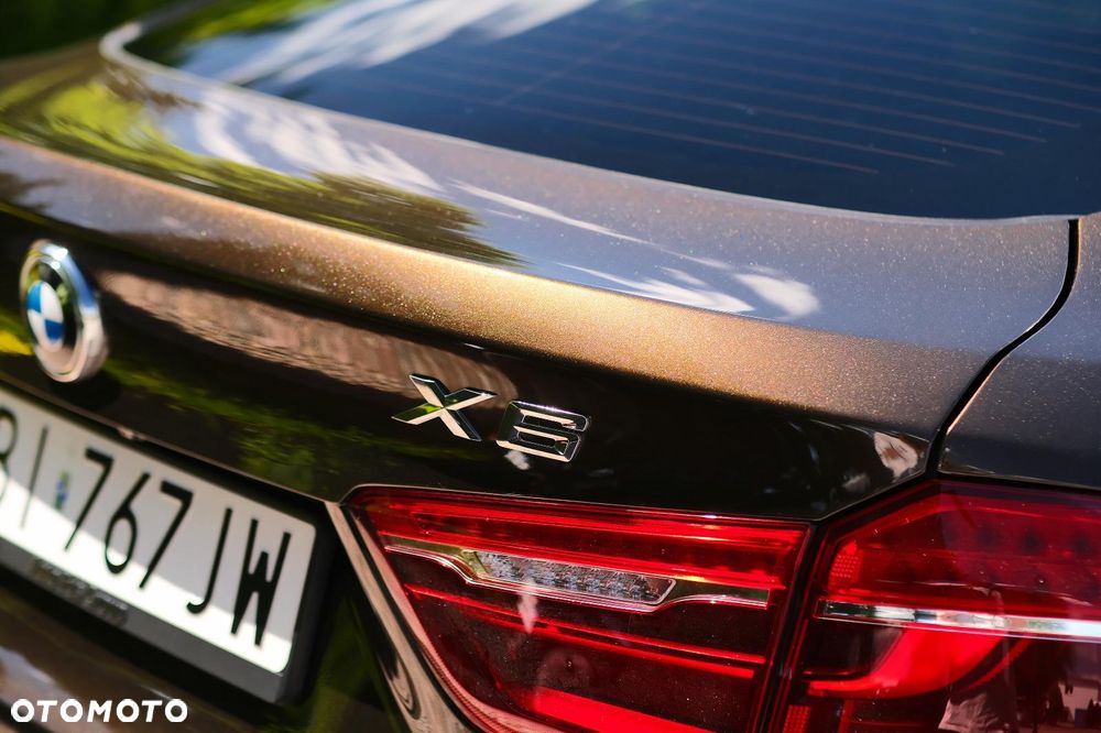 BMW X6 xDrive50i - 12