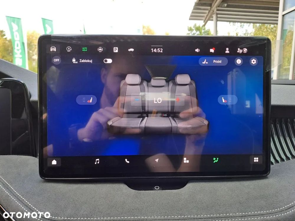 Skoda Superb 2.0 TSI Sportline DSG - 24