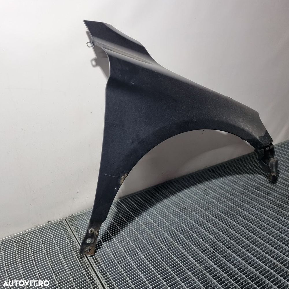 Aripa Dreapta Fata Volvo XC60 2008 - 2013 4 Usi Savile Grey Metallic 492 (1466) - 2