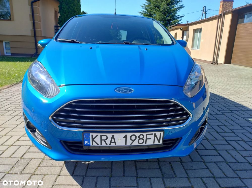 Ford Fiesta 1.25 Celebration - 17