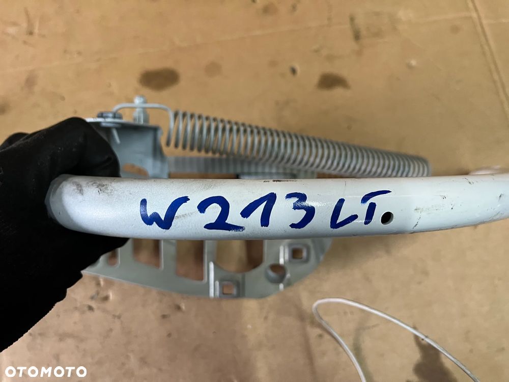 Zawias klapy bagażnika lewy tył Mercedes E-Klasa W213 A2137500328 - 5