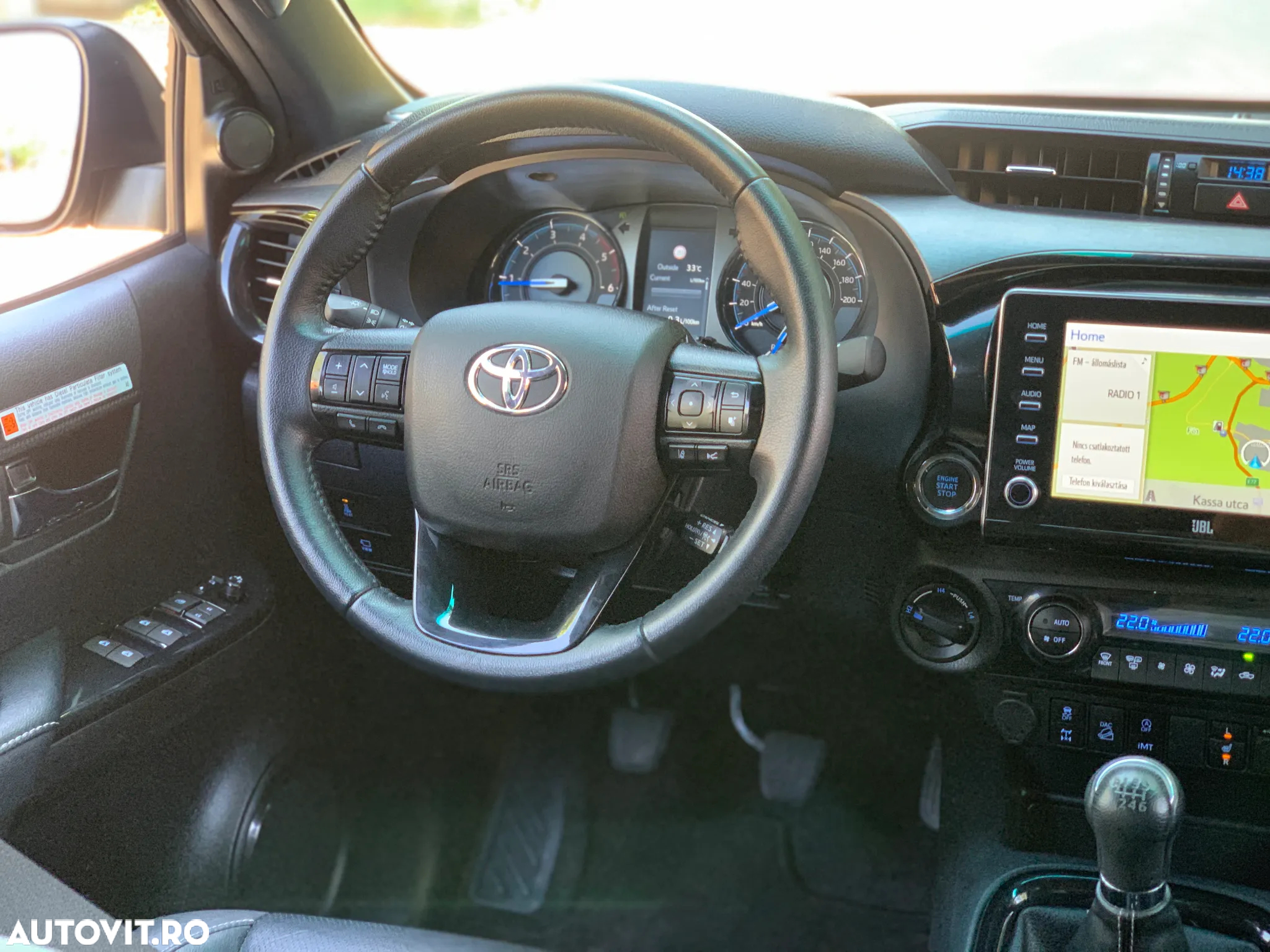 Toyota Hilux - 17