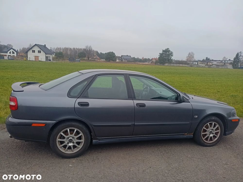 Volvo S40 1.8 - 4