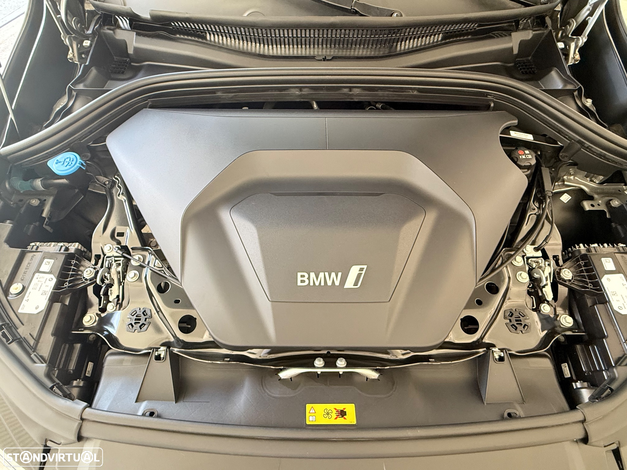 BMW iX1 xDrive30 - 46