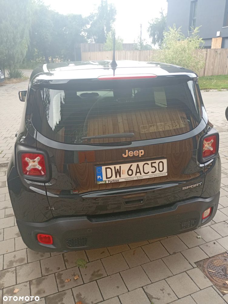 Jeep Renegade 1.6 E-TorQ Sport FWD - 23