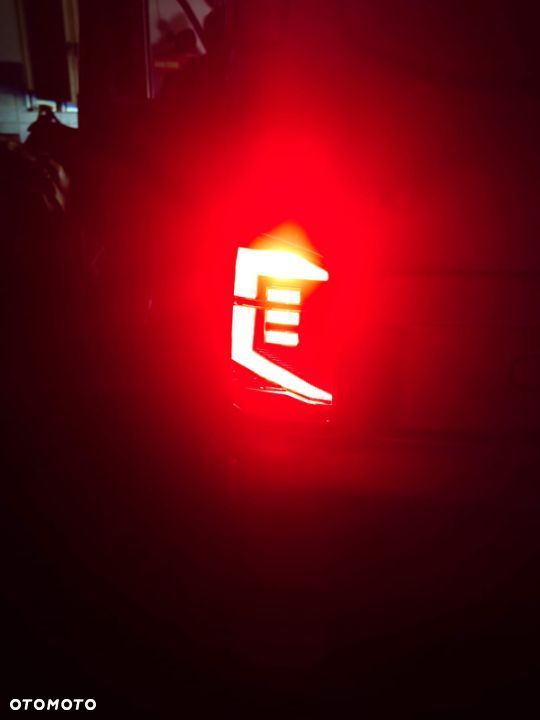 Lampa Lampy tyŁ pod drzwi VW T5 T6 T6.1 7LA945096L - 5