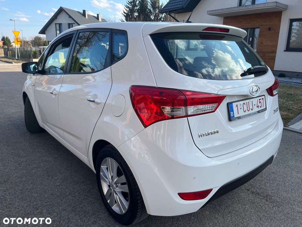Hyundai ix20 1.4 blue Comfort - 11