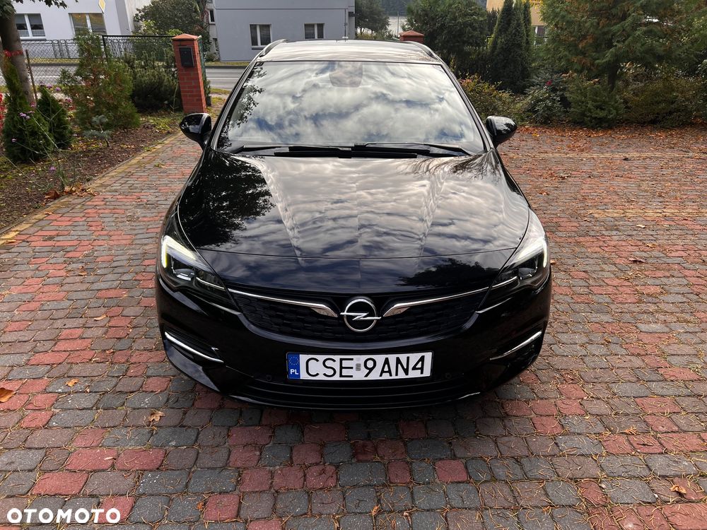 Opel Astra 2020 photo 2