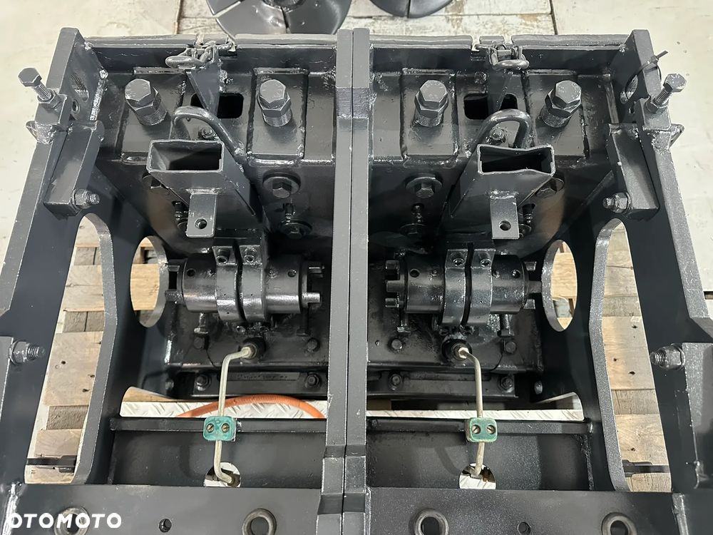 Dynapac F 141 C - 10