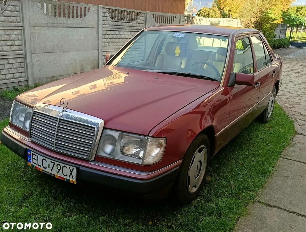 Mercedes-Benz W124 (1984-1993) - 1