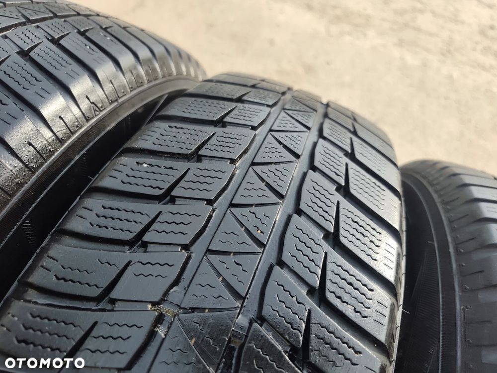 5x114,3 Felgi Aluminiowe Alufelgi 5x114 Koła Zimowe Zima 16 MITSUBISHI ASX OUTLANDER PAJERO PININ Eclipse Cross KIA Sportage HYUNDAI ix35 Tucson Santa Fe MAZDA Tribute Citroen C4 Aircross Peugeot 4007 4008 Toyota RAV4 Suzuki Grand Vitara 5,5mm Legnica ALU-RAD 215/70 - 6