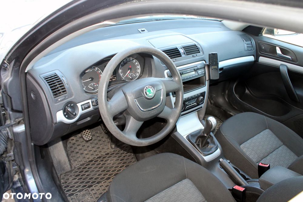 Skoda Octavia 1.9 TDI DPF Ambiente 4x4 - 9