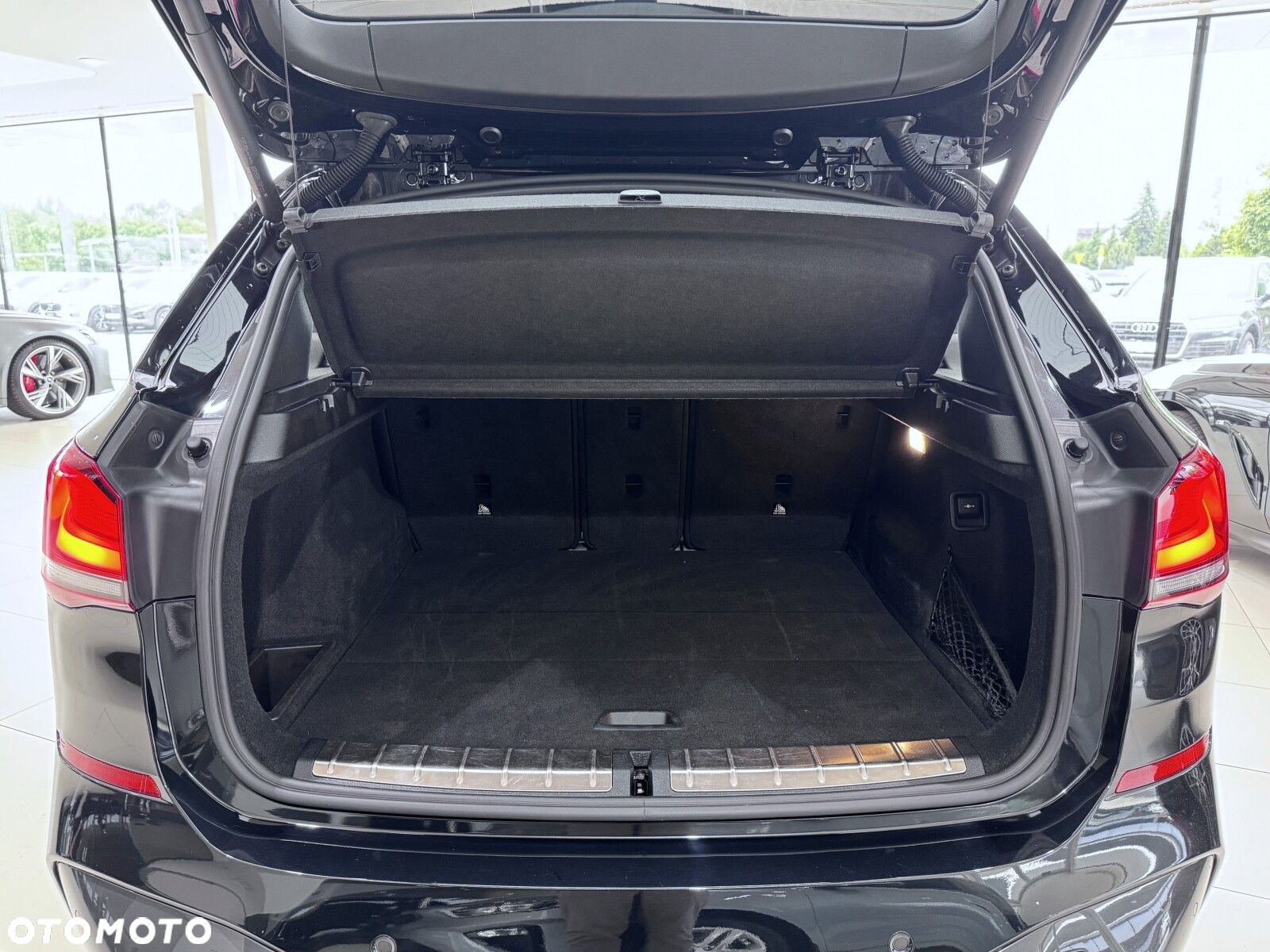 BMW X1 sDrive18i M Sport - 17