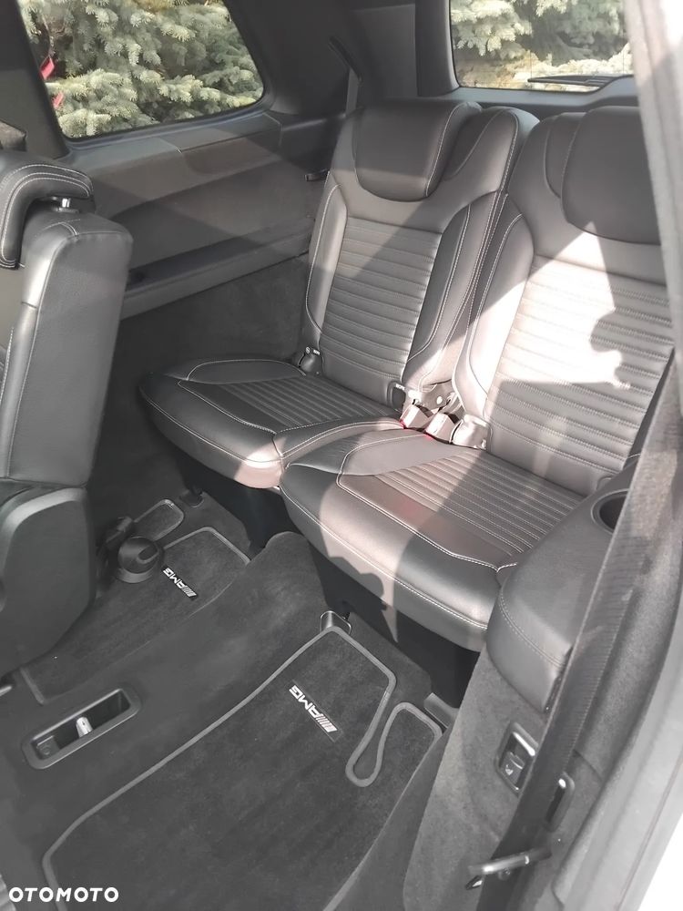 Mercedes-Benz GLS 350 d 4Matic 9G-TRONIC AMG Line - 13