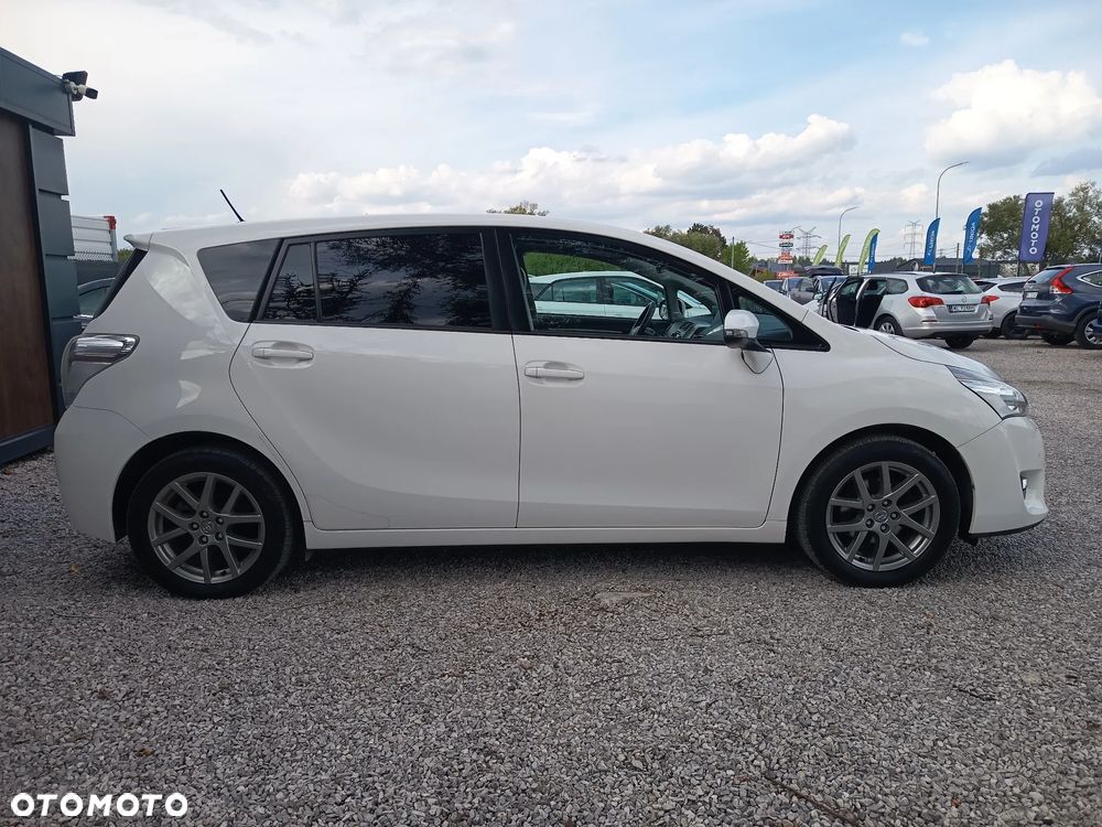 Toyota Verso 1.8 5-Sitzer Executive - 10