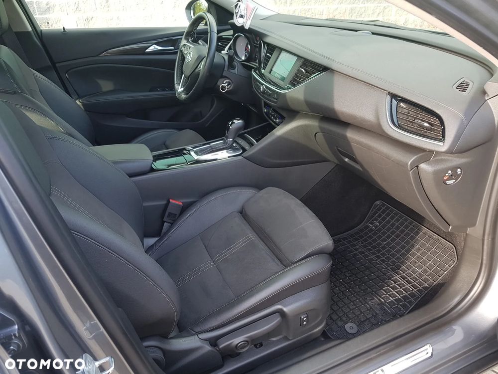 Opel Insignia 2.0 CDTI 4x4 Innovation S&S - 4