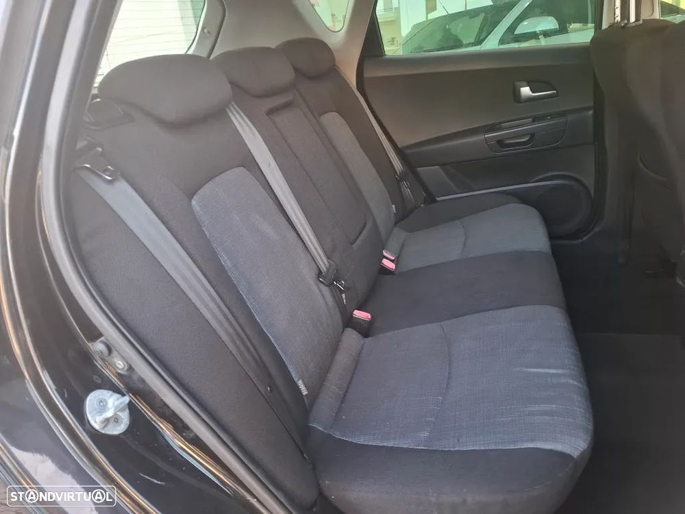 Kia Ceed 1.6 CRDi EX Eco - 29