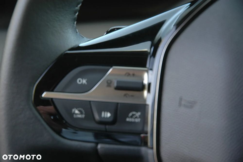 Peugeot 308 1.5 BlueHDi Style S&S EAT8 - 16