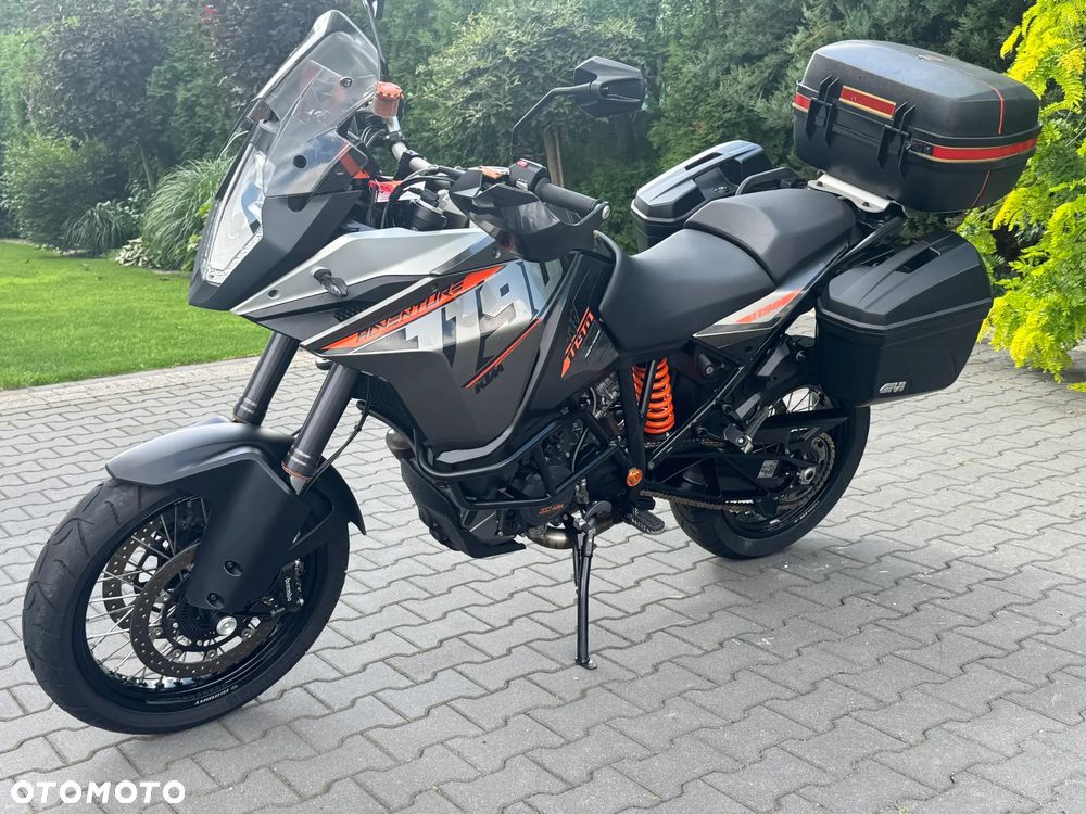 KTM Adventure - 6