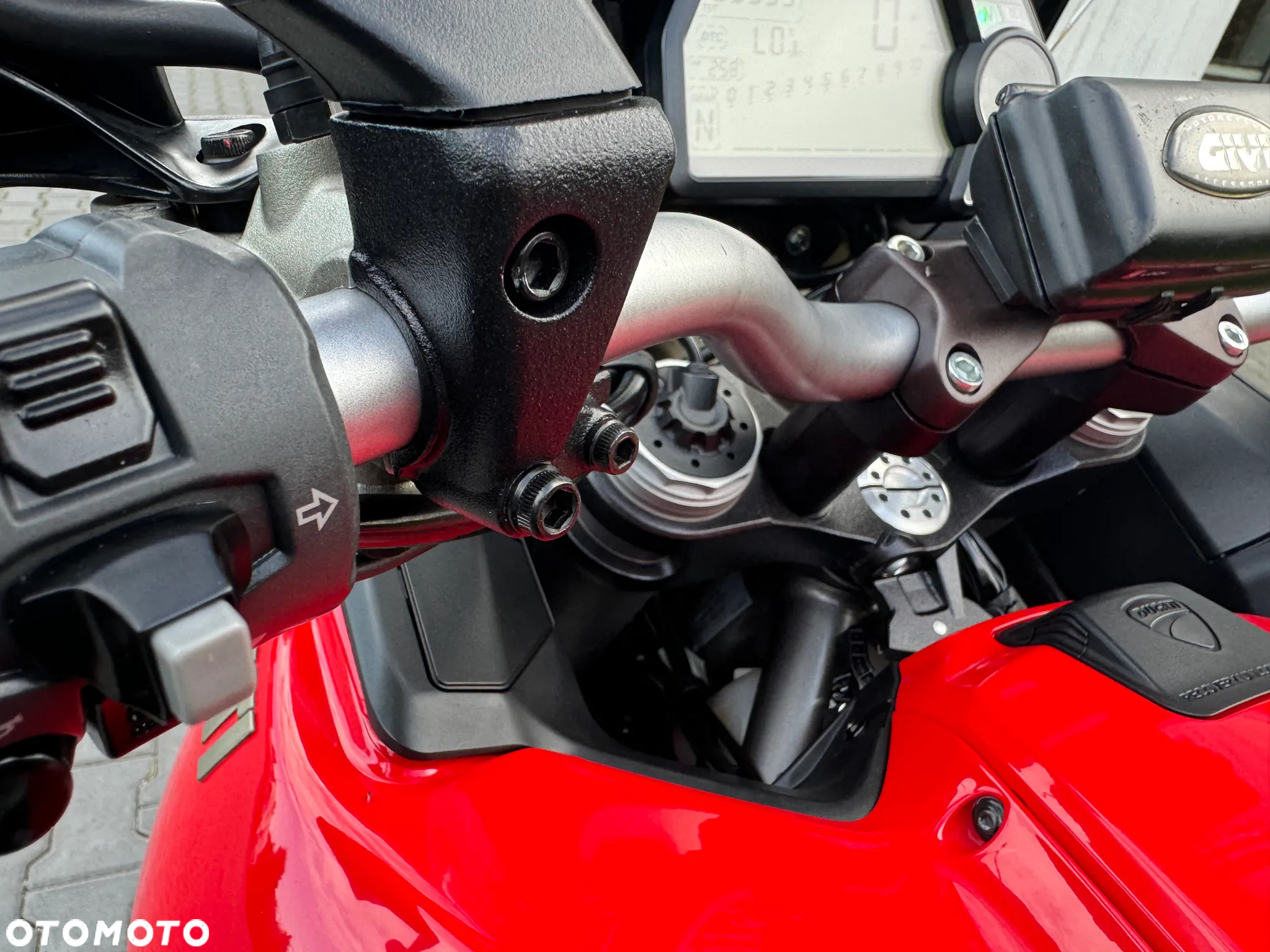 Ducati Multistrada - 26