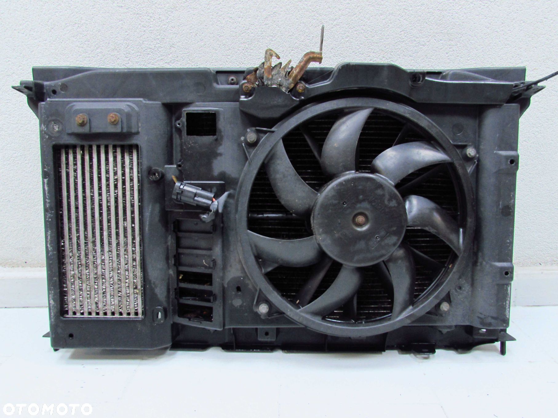 PEUGEOT 308 C4 1.4 HDI CHLODNICE PAS WENTYLATOR INTERCOOLER KPL 9650316080 07-13 - 1