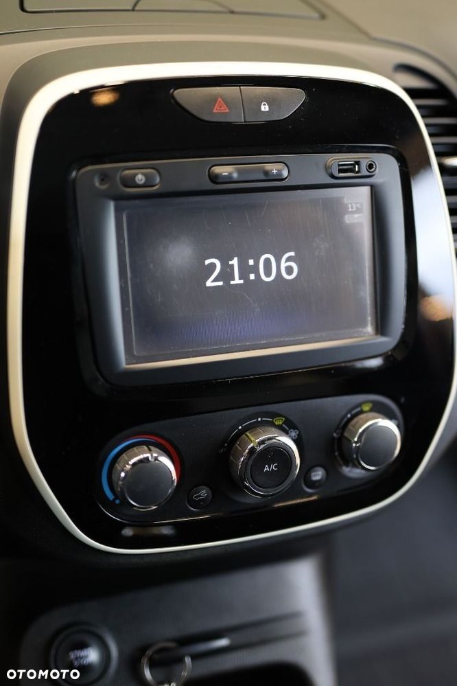 Renault Captur - 16