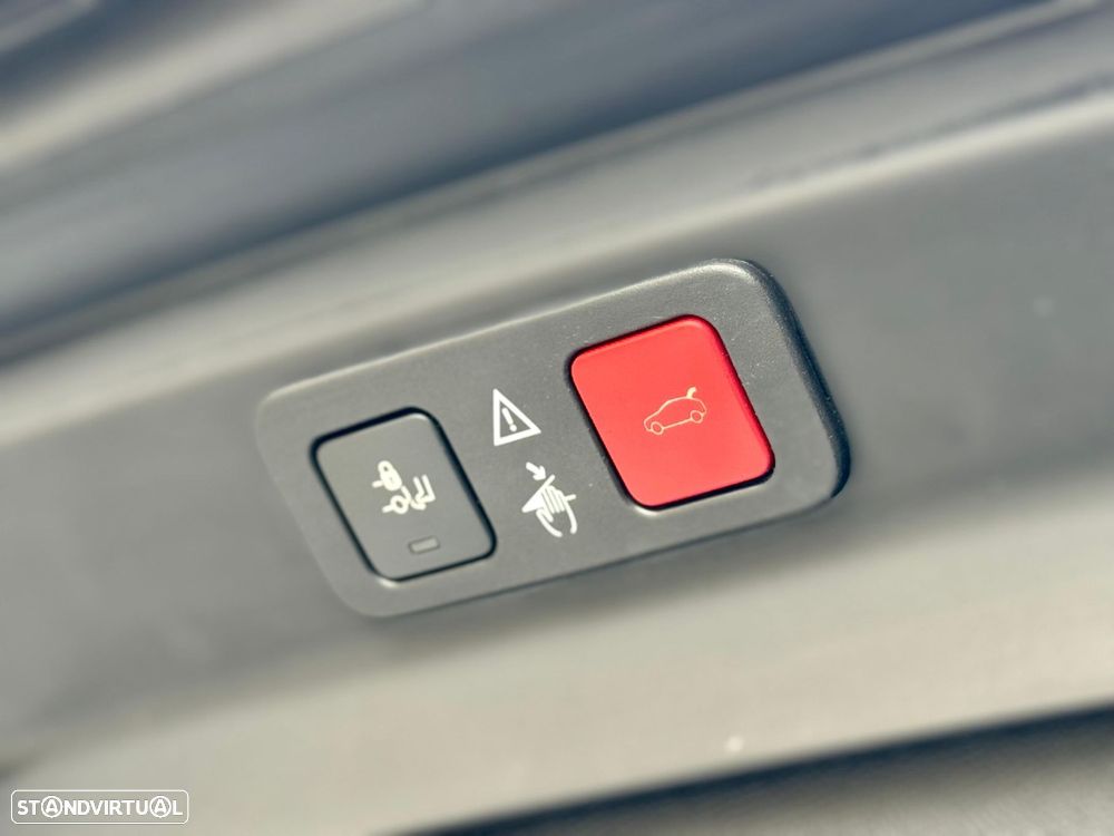 Peugeot 5008 1.2 PureTech Allure Grip Control EAT6 - 56