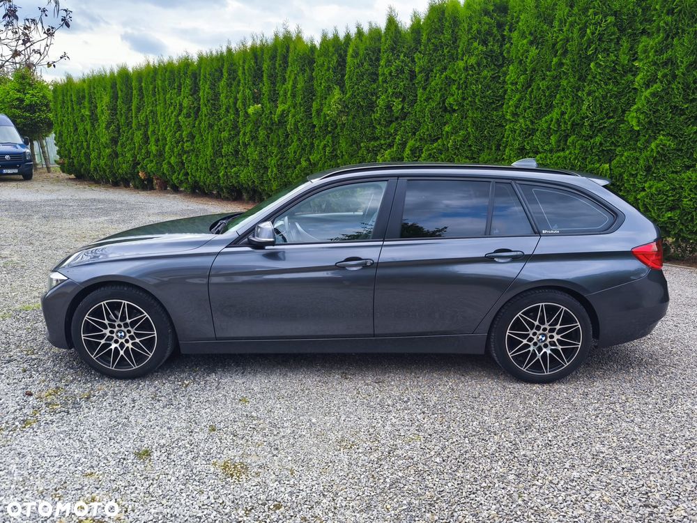 BMW Seria 3 318d DPF Edition Lifestyle - 3