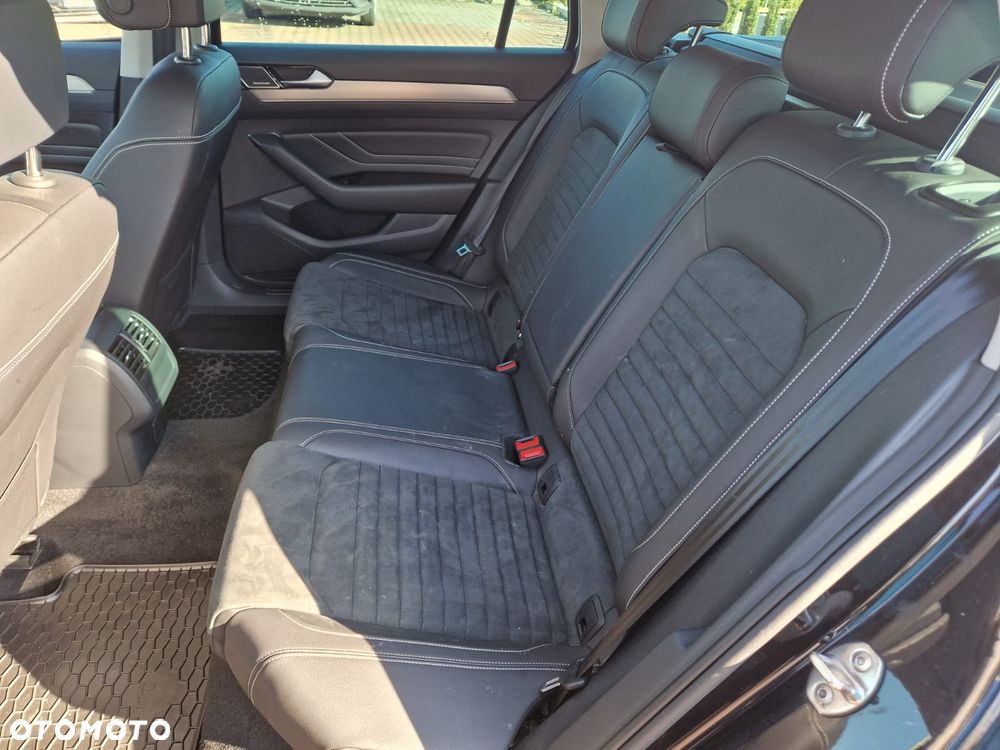 Volkswagen Passat 2.0 TSI 4Mot Elegance DSG - 12