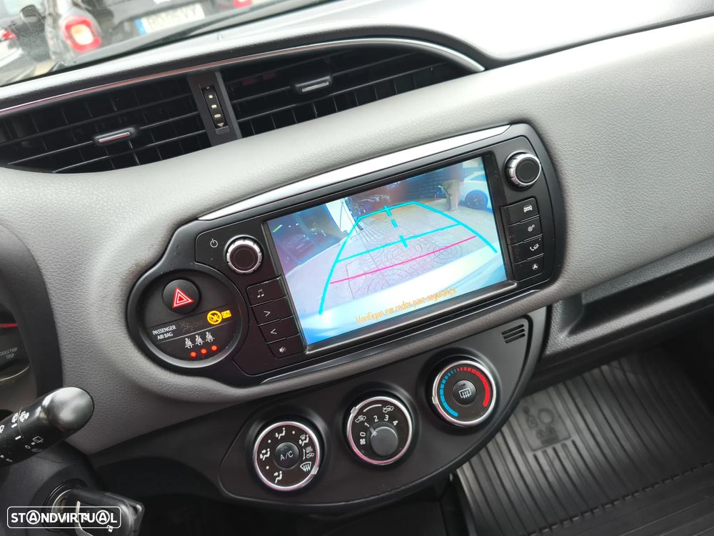 Toyota Yaris 1.4 D-4D Comfort 99g - 31