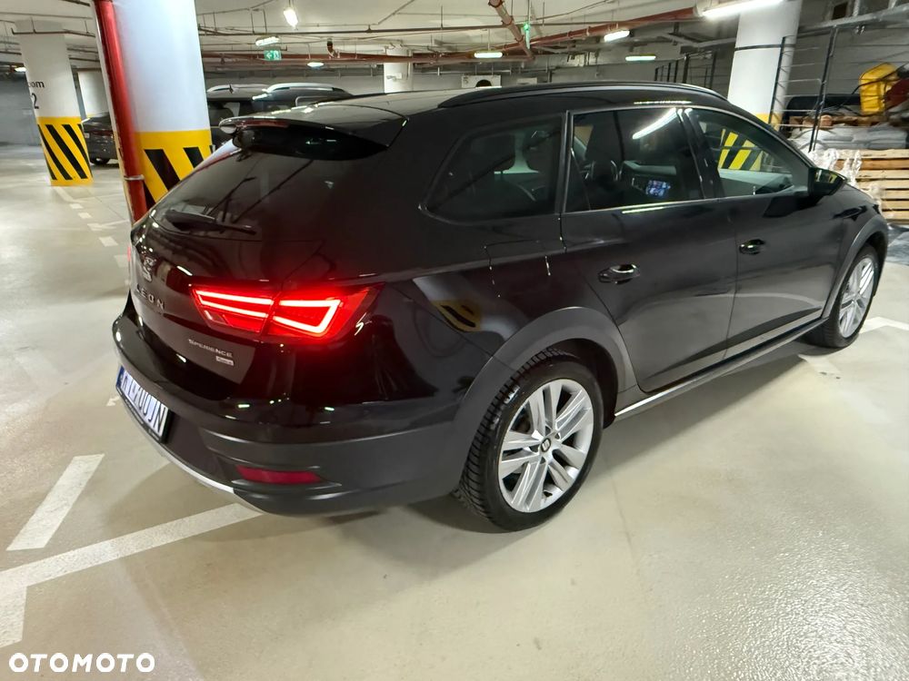 Seat Leon 2.0 TDI Start&Stop 4Drive DSG X-Perience - 13