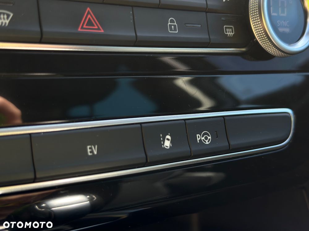 Renault Megane 1.6 E-TECH Plug-In Intens - 26