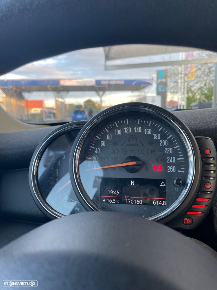 MINI 3 Portas One D Blackyard - 11